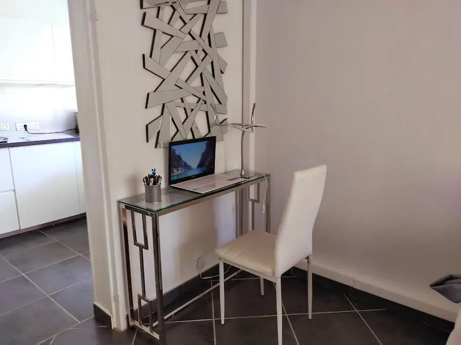Apartament Cigalou Sous Les Pins Marsylia Francja