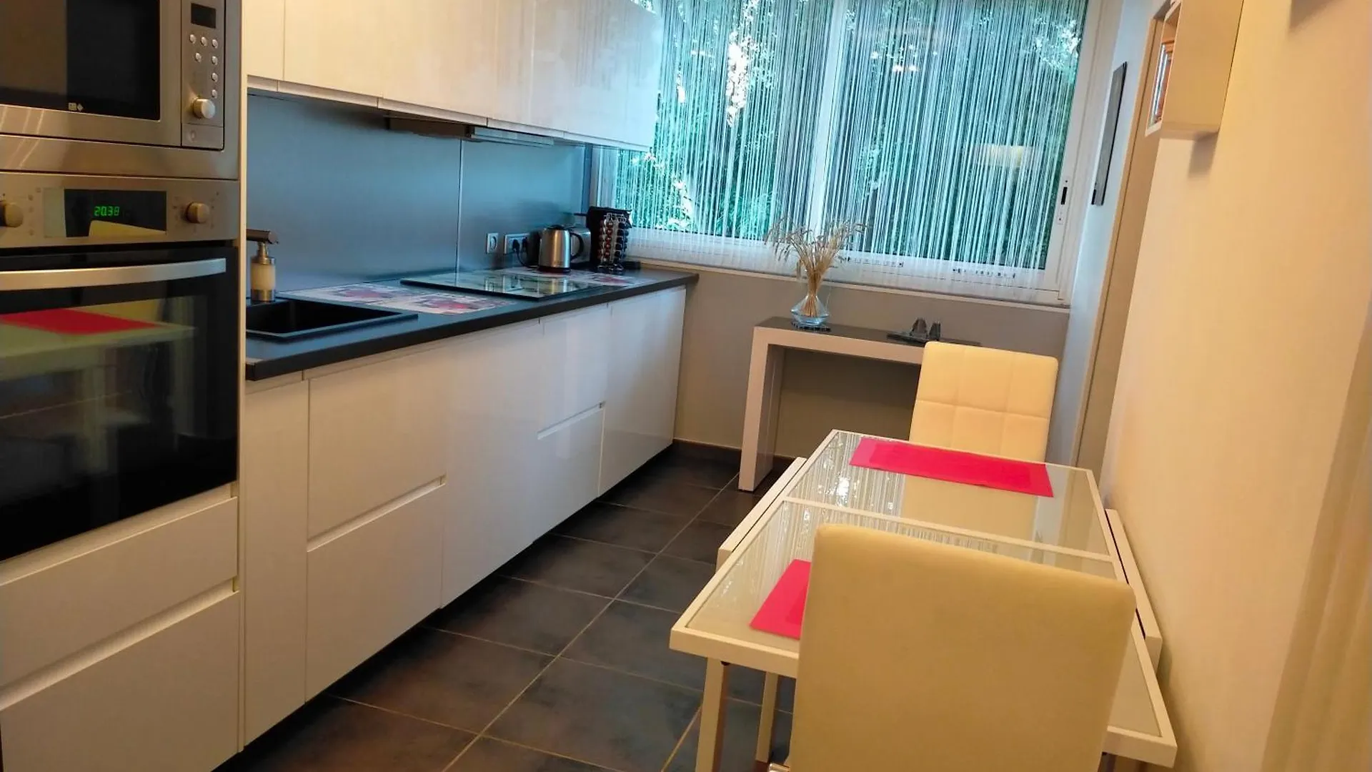 Apartament Cigalou Sous Les Pins Marsylia
